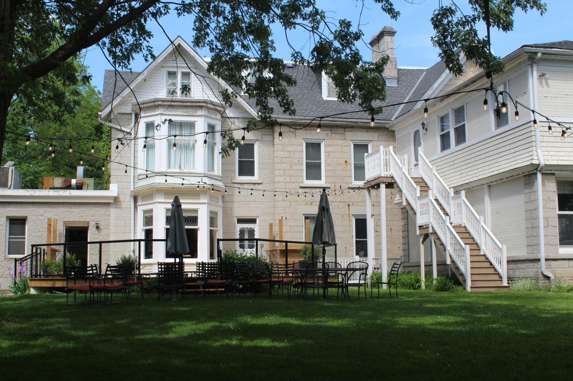 Westover Inn Saint Marys Экстерьер фото