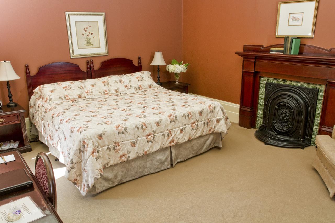 Westover Inn Saint Marys Экстерьер фото
